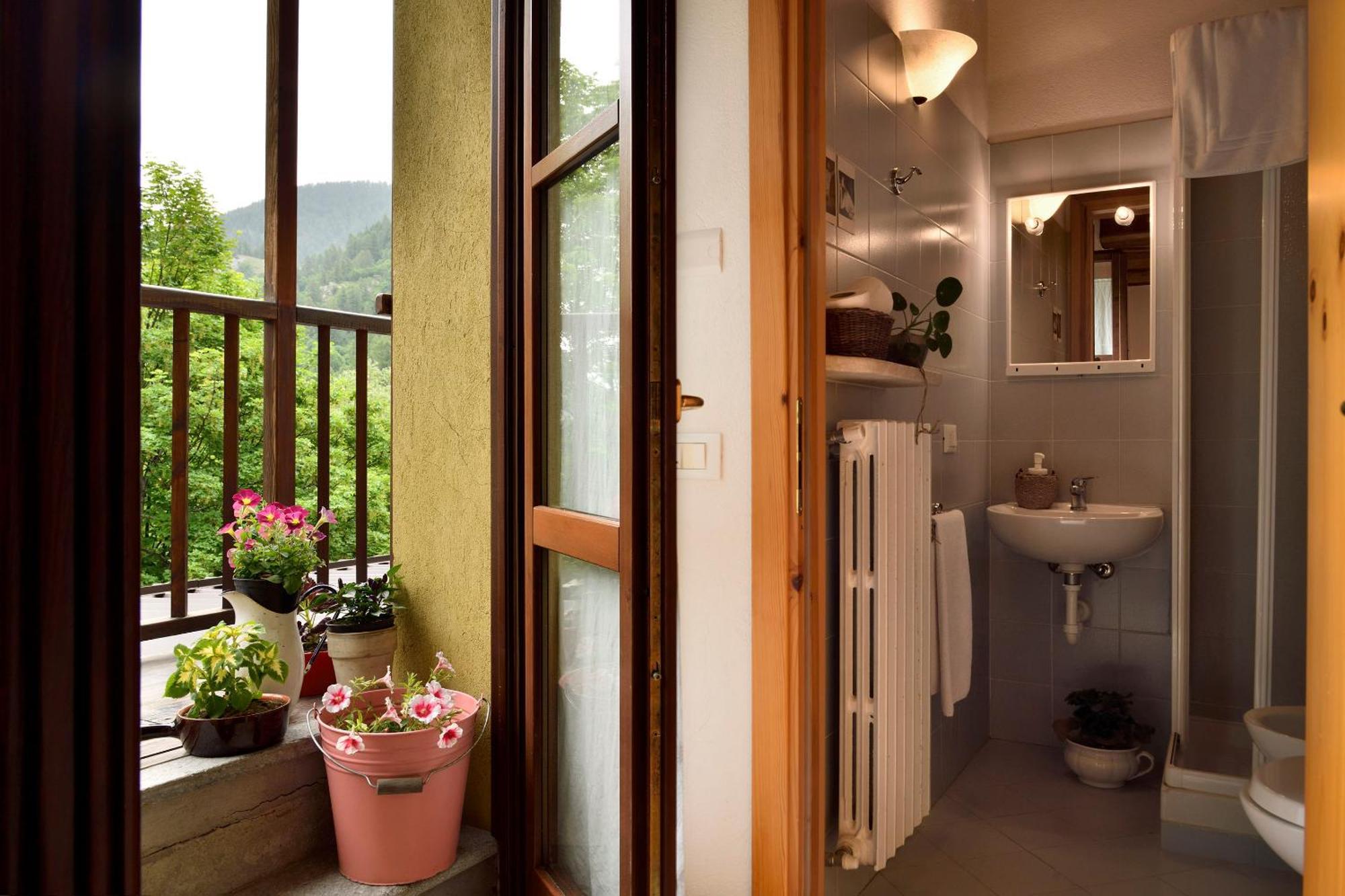 Hotel Rifugio Lou Lindal Canosio Exterior foto